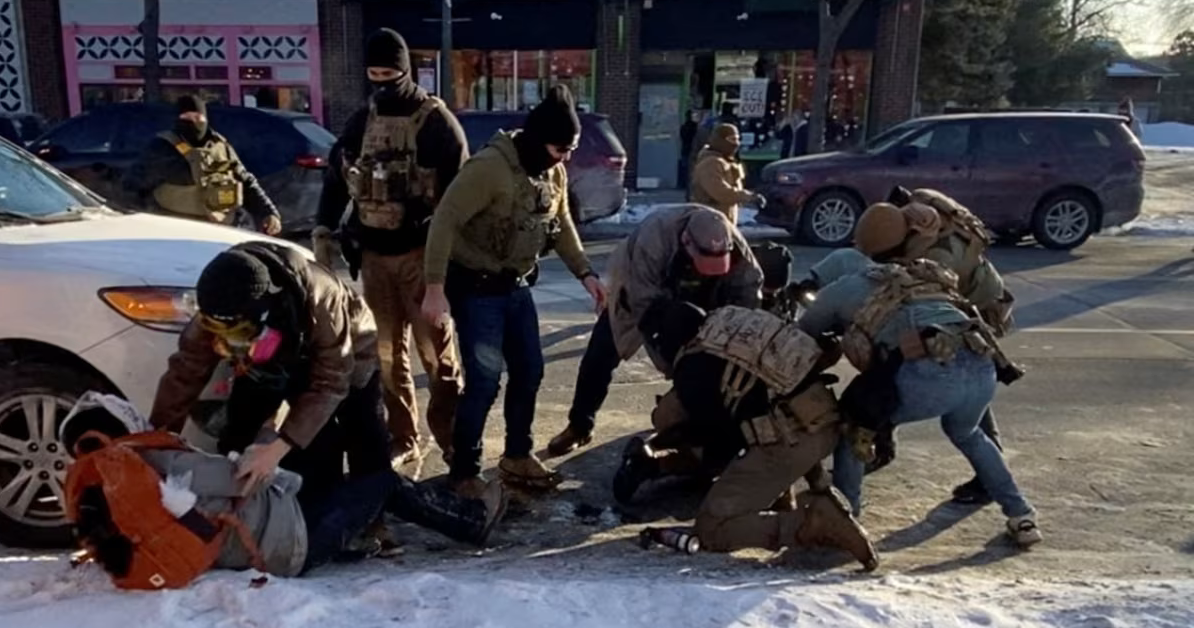 CBP agents swarm Alex Pretti in Minneapolis.