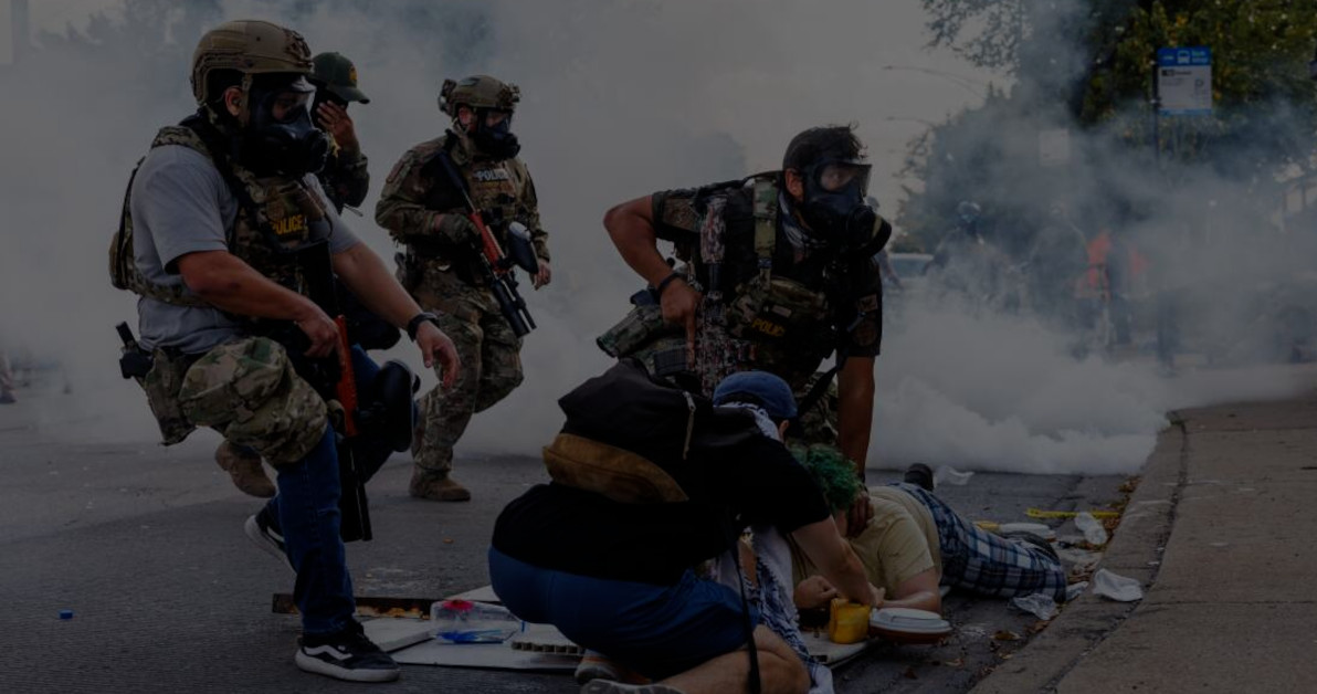 ICE agents operating in Chicago. Image credit: Chicago Tribune